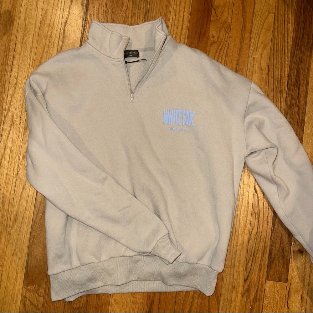 White Fox Boutique Light Gray Sweatshirt